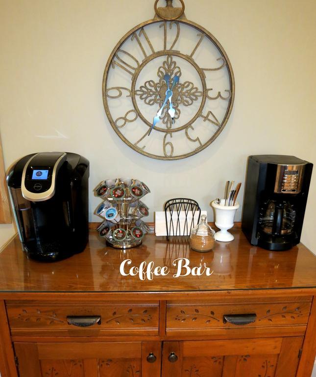 Heathcote Haven Bed & Breakfast Clarksburg Bagian luar foto